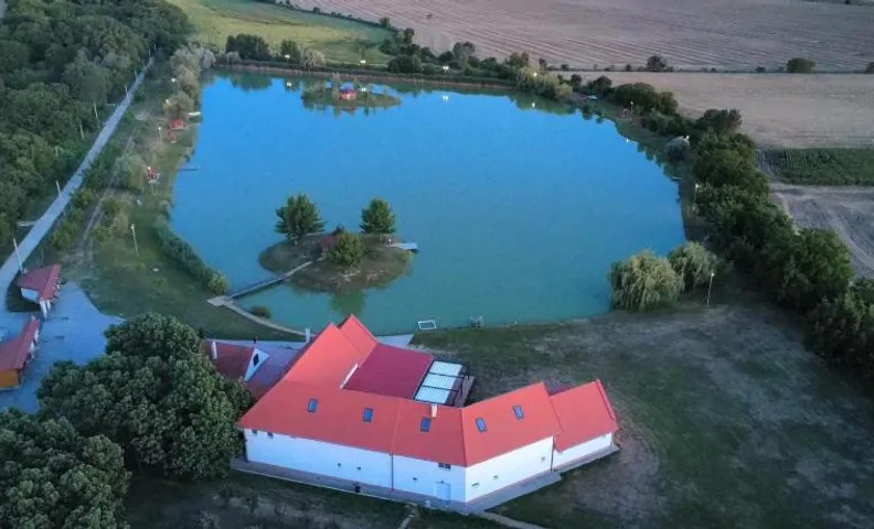 Halzóna
