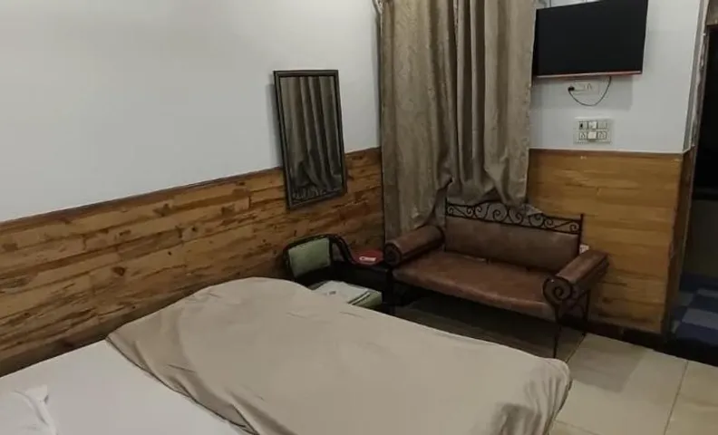 Gulmarg Guest House