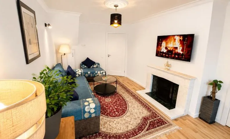 Spacious 4 Bedroom Bungalow with 2 Bathrooms with Garden and Parking in Dublin