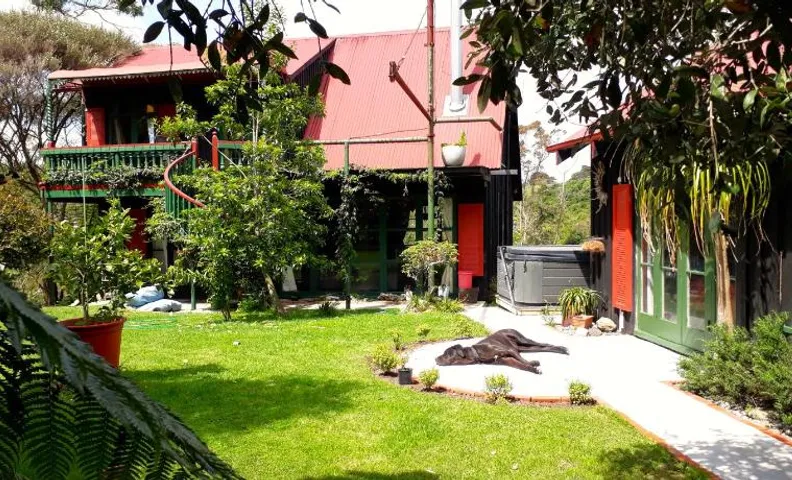 Quirky Woods - Glamping Cabins at Maketu
