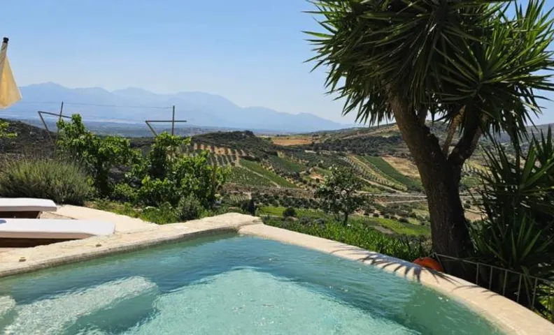 ONOMY Country House Vathypetro