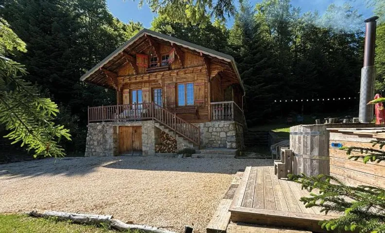 Chalet Clair Bois - La Féclaz avec bain nordique privé