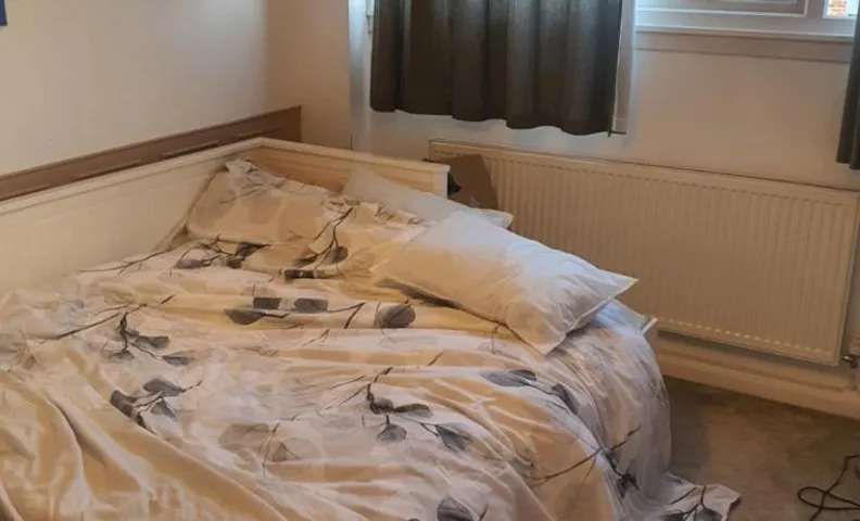 One bed room in three bed room house