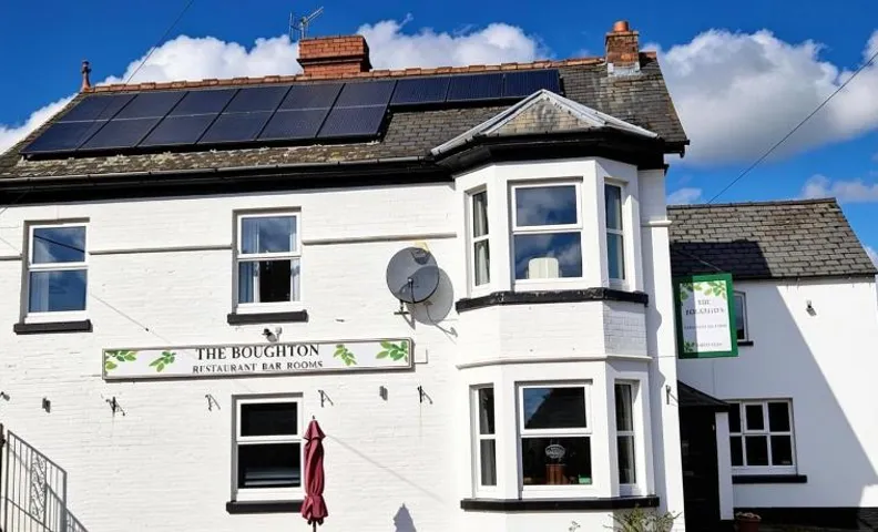 The Boughton Peterchurch - Pub Grub & Bed
