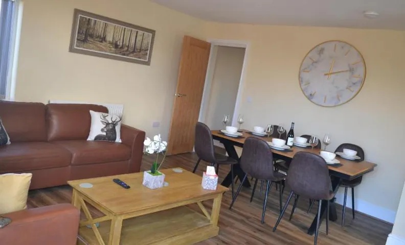 Royal Oak Apartment