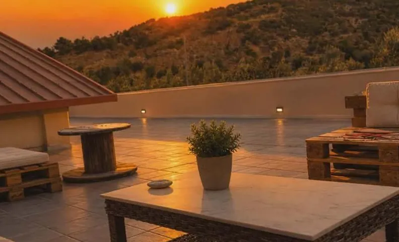 Balcony Bliss Retreat- Family Friendly