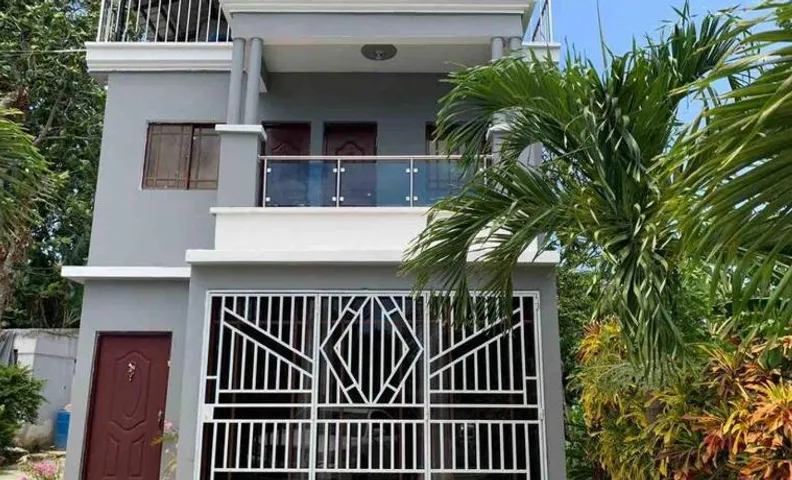 Casa Linda - 10 mins from Beach & Lagoon with AC & Free Parking