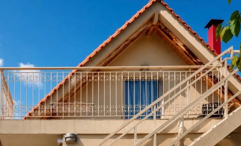 Araxos Loft