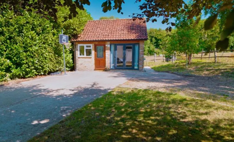 South Lodge