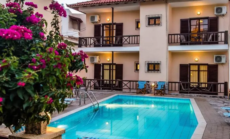 Roussospiti House With Swimming Pool
