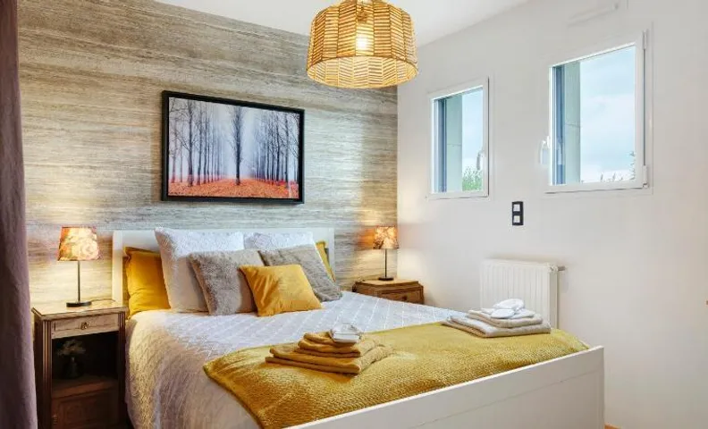 Chambre calme avec petit déjeuner