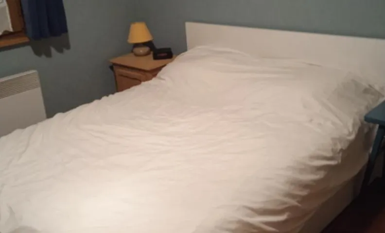 Chambre à la campagne ,au Soleil levant