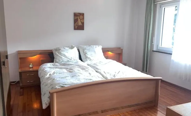 Ferienhaus Spessart Retreat Altenbuch - Historisches Familienhaus am Waldrand für 9 Gäste