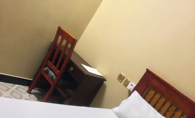 캠 로지