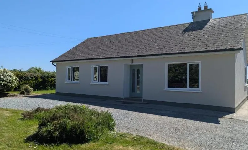 Hook Lighthouse Cottage