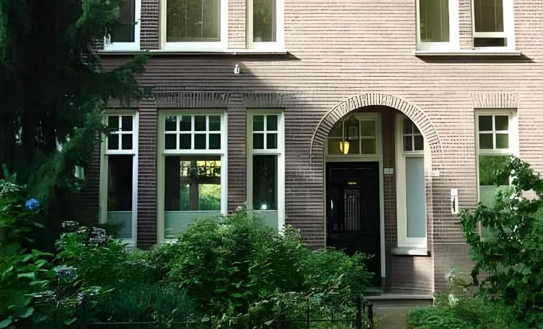 Boutiquehotel Sycamore - Protected City View - 950m from Central Station