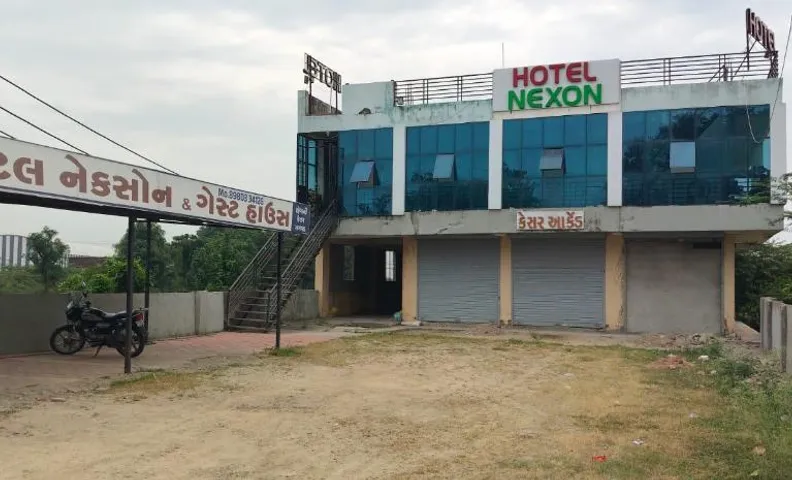 HOTEL NEXON & GUEST HOUSE