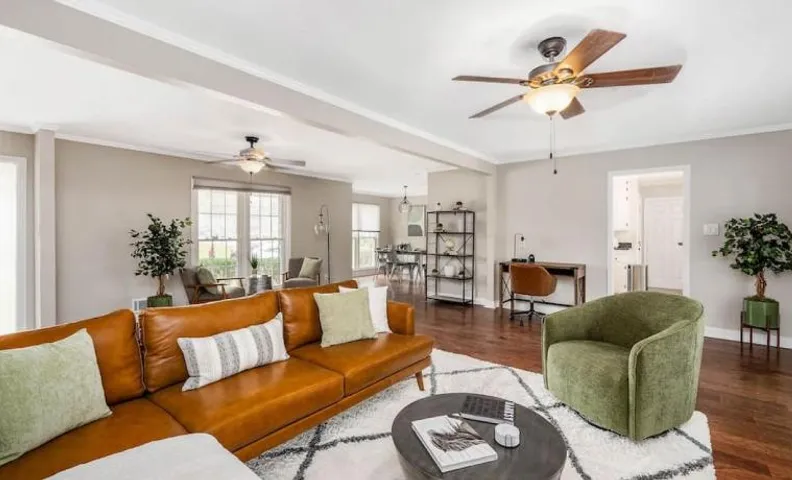 Spacious Family Home - Sleeps 8 - Garage