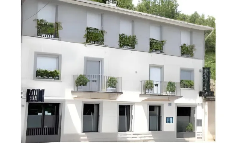 Hostal JP y Estudios