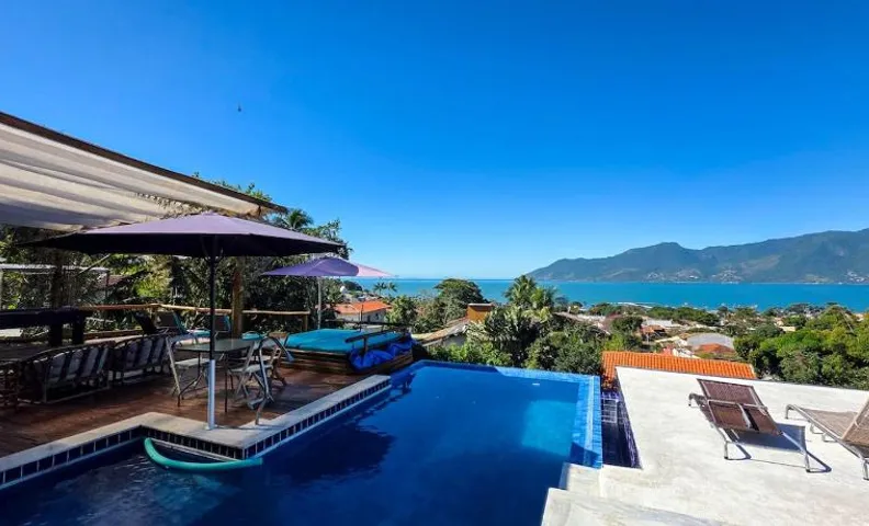 Loft com vista maravilhosa, Piscina aquecida e jacuzzi na área comum