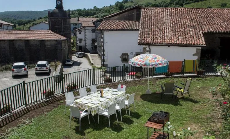 Charming house in Baráibar with mountain view