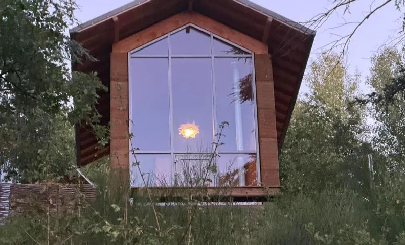 Eco-lodge et SPA - AIR - Domaine Les Safranières