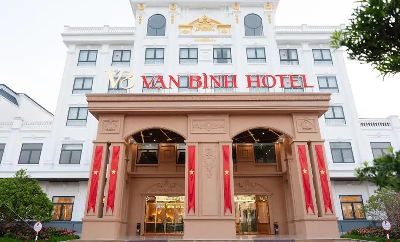 Vạn Bình Hotel