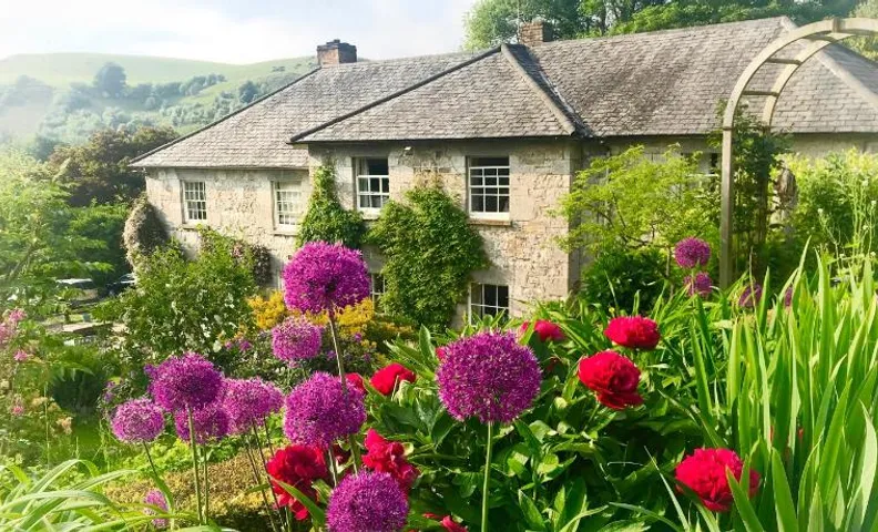 Pen-Y-Dyffryn Country Hotel