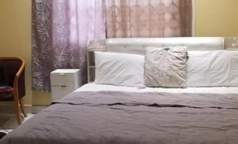 Mankessim-5bedroom-4bathroom-6beds-parking