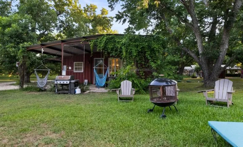 RoosterHouse Countryside Pecan Farm 6ac SanMarcos