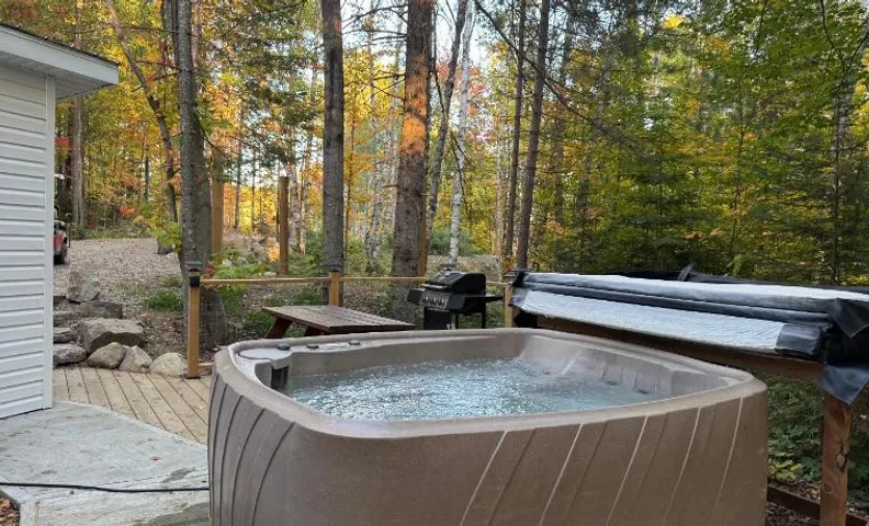 L'Évasion - Dôme avec spa en nature et accès au lac