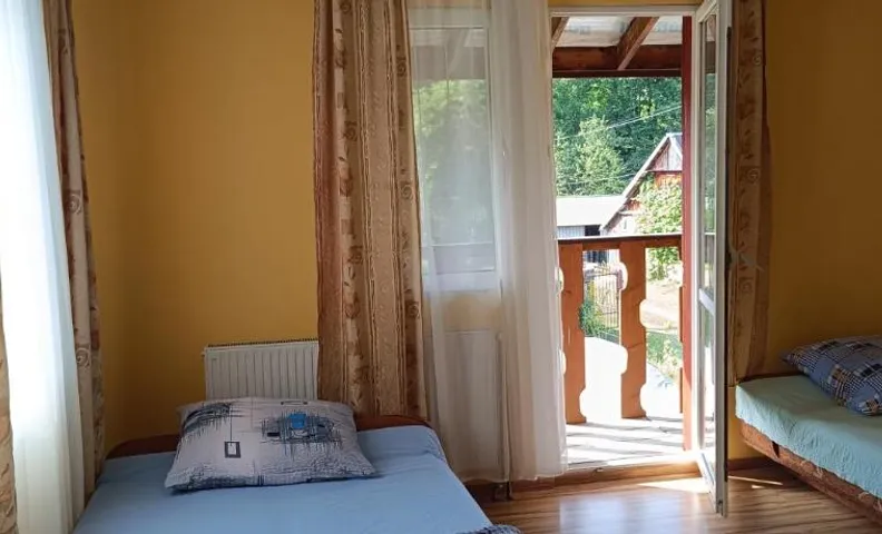 Bieszczadzkie Spanie Cisna 9