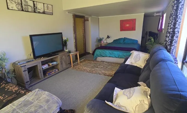Beach Rustic & Affordable, self catered semi detached
