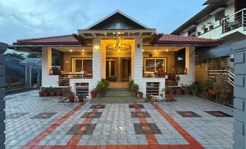 Ekadanta by Raho - Cobble Cottage