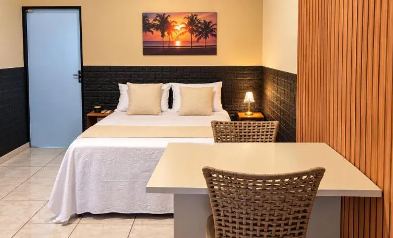 Suíte, hospedagem econômica com conforto de lazer.
