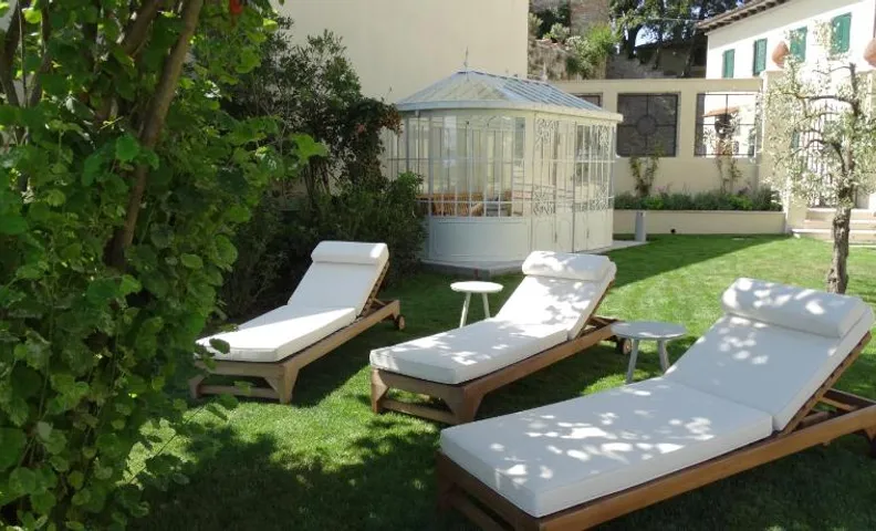 A Family Tale - B&B Monterchi, Tuscany