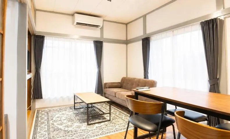 TAURA house