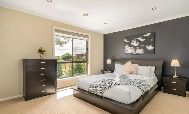 Superb 3BR Townhouse near Town Centre