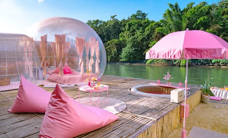 The Three Bubble Houses
