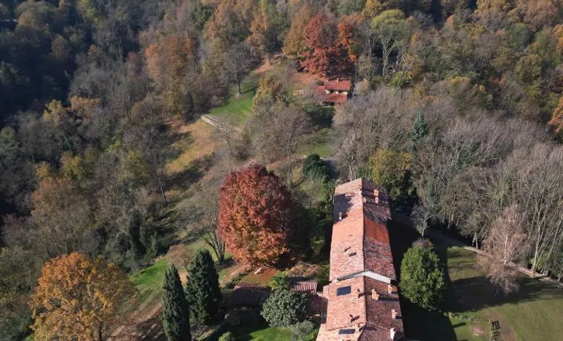 Il portico sulla valle, Bioglio