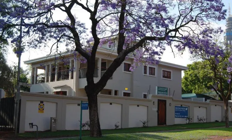 Muckleneuk Guest House