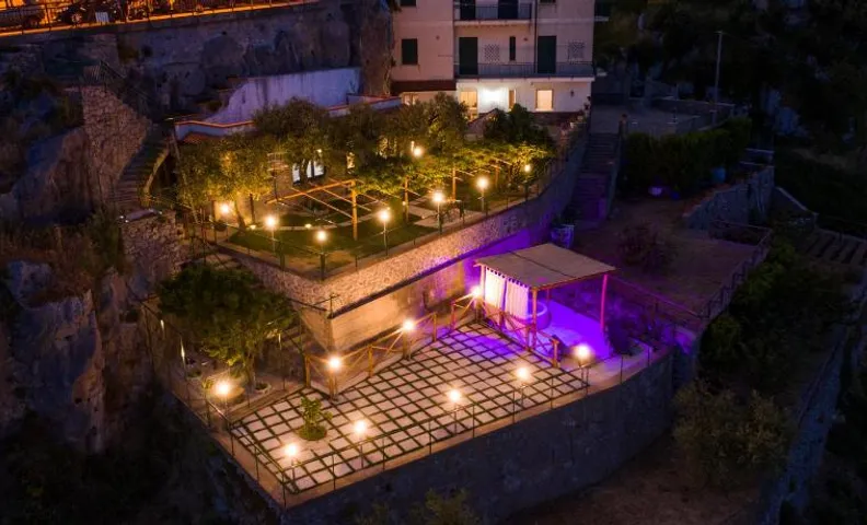 Apartments PARADISE GARDEN Holiday House