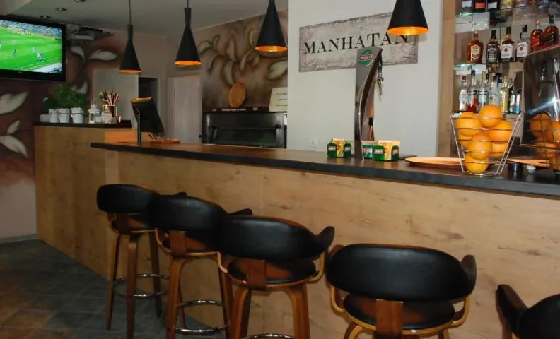 Hotelik Manhatan
