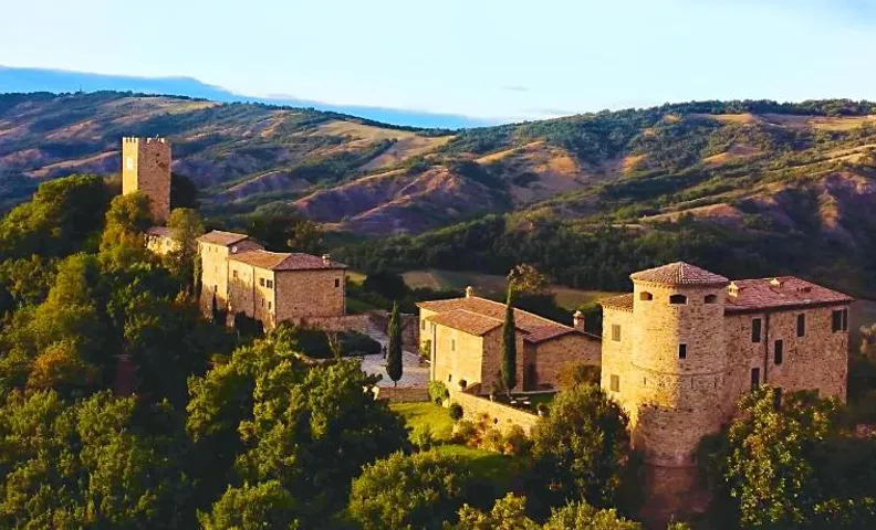 Castello di Viano
