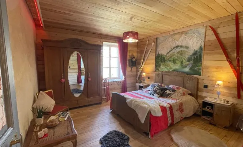 Chambre montagne avec Etang Domaine L'Insolite KOSI