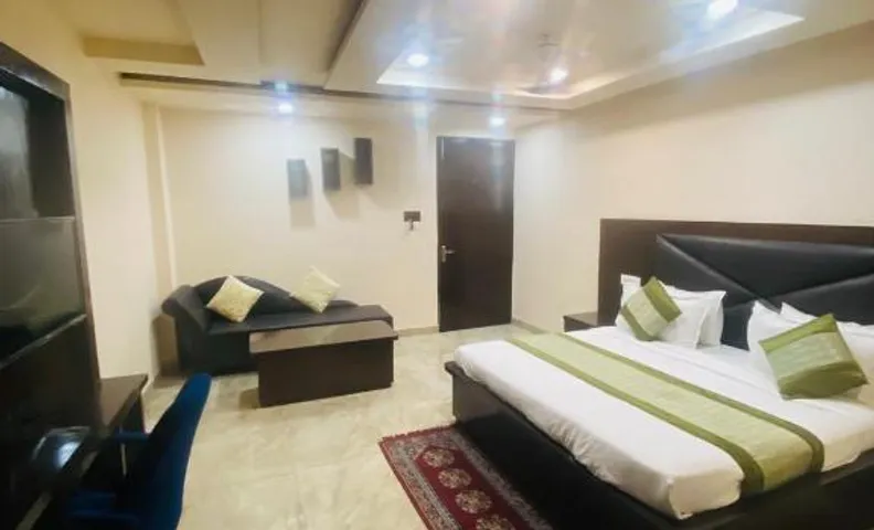 Hotel Grand Empire