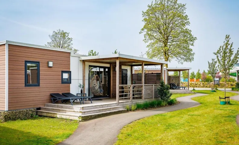 Lodge in Netherlands with Pool & Veranda