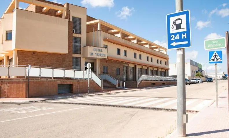 Hotel La Torre-Torrevieja-Montesinos
