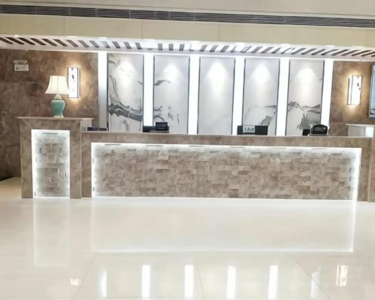 로비