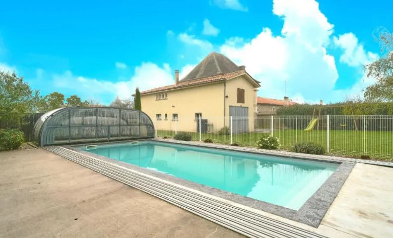 Gite piscine chauffée - Sauvignac